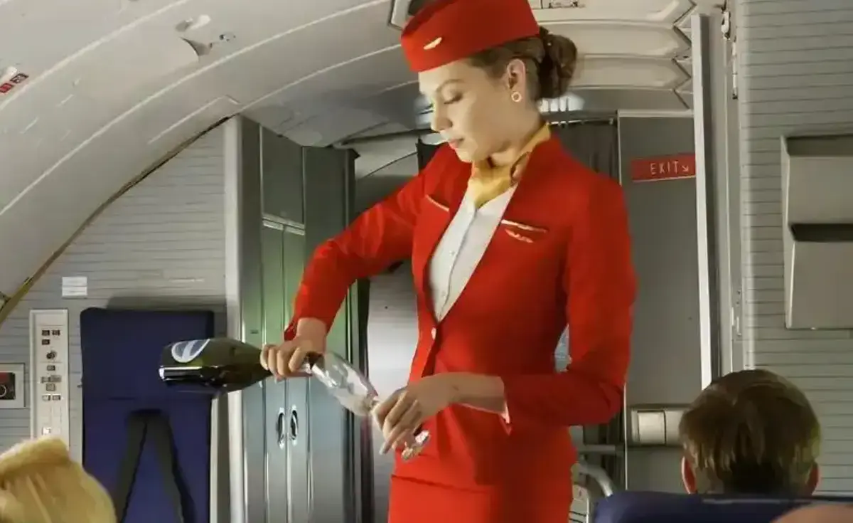 法国空乘4,未删减版,免费在线观看,蓝光中字相关资源图片
